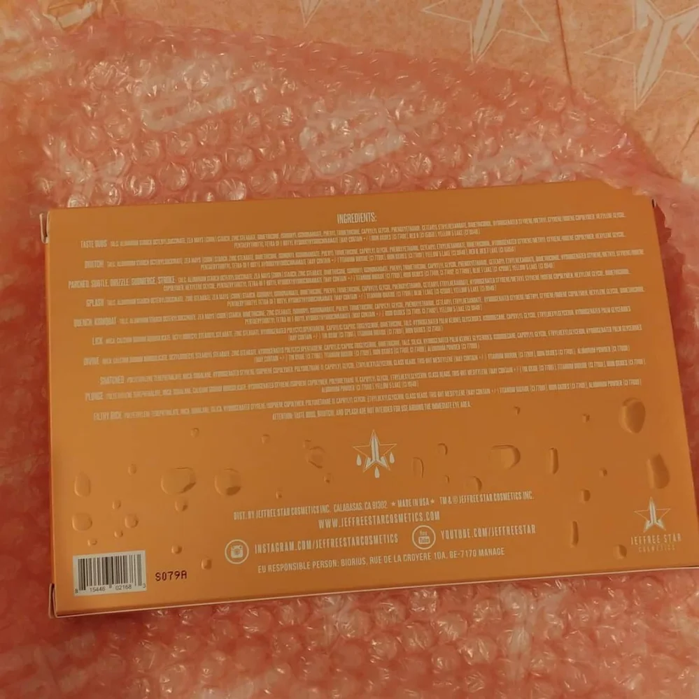 💝 FIRM! NWT JEFFREE STAR THIRSTY EYESHADOW PALETTE (LAST ONE AVAILABLE)